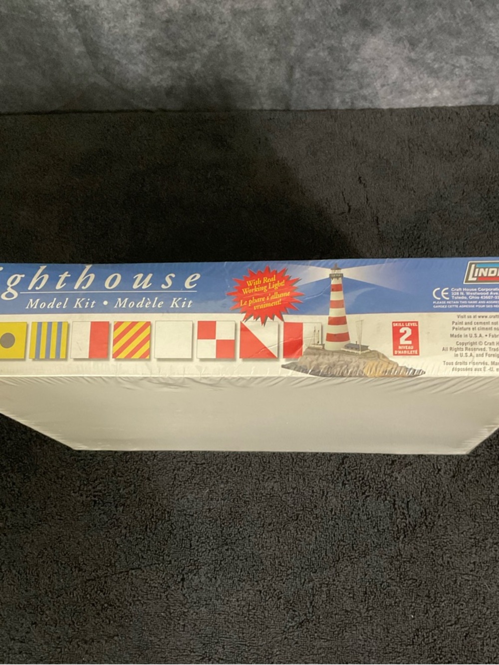 Lindberg Lighthouse Model Kit - Picture 3 of 6